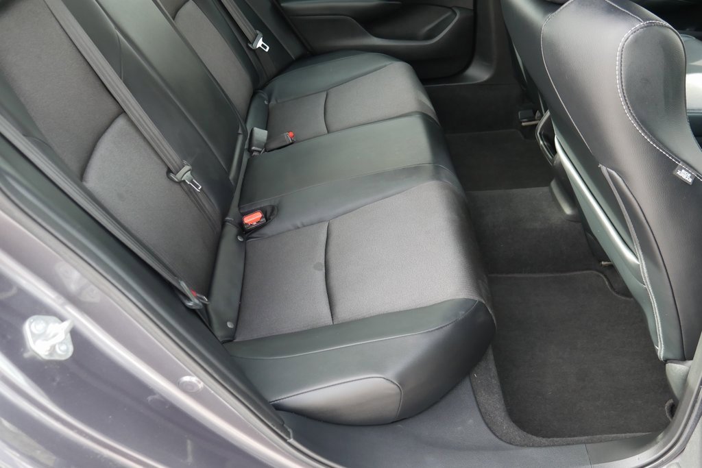 Used 2018 Honda Accord Sport image 24