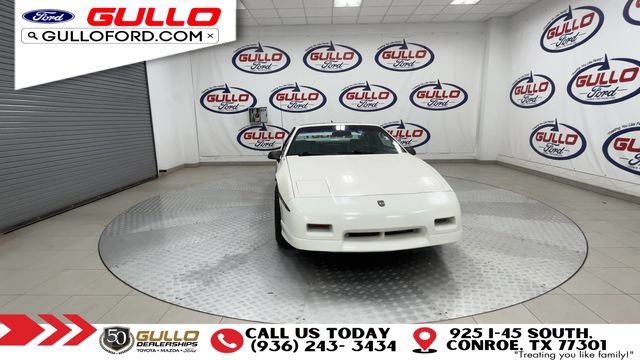 Used 1988 Pontiac Fiero GT RWD image 3