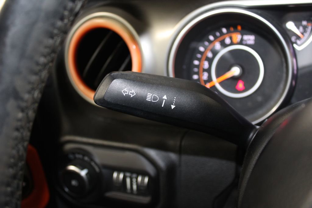 Used 2018 Jeep Wrangler Unlimited Sport S image 36