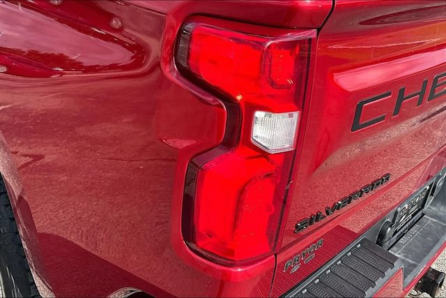 Used 2021 Chevrolet Silverado 1500 RST w/ Z71 Off-Road Package AWD/4WD image 24