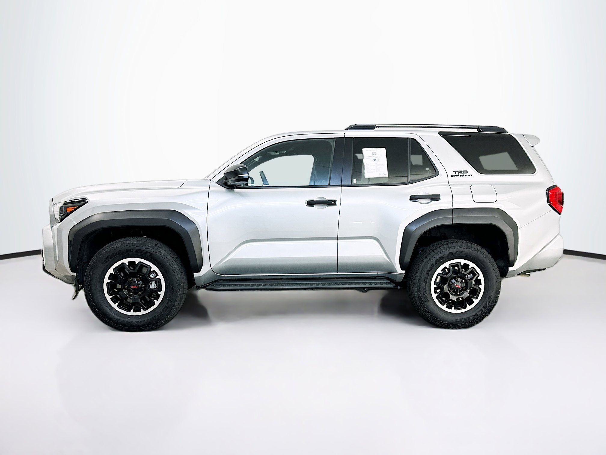 Used 2025 Toyota 4Runner TRD Off-Road AWD/4WD image 4