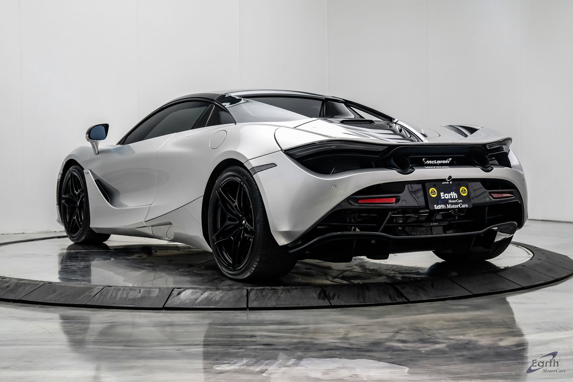 Used 2020 McLaren 720S Luxury image 14