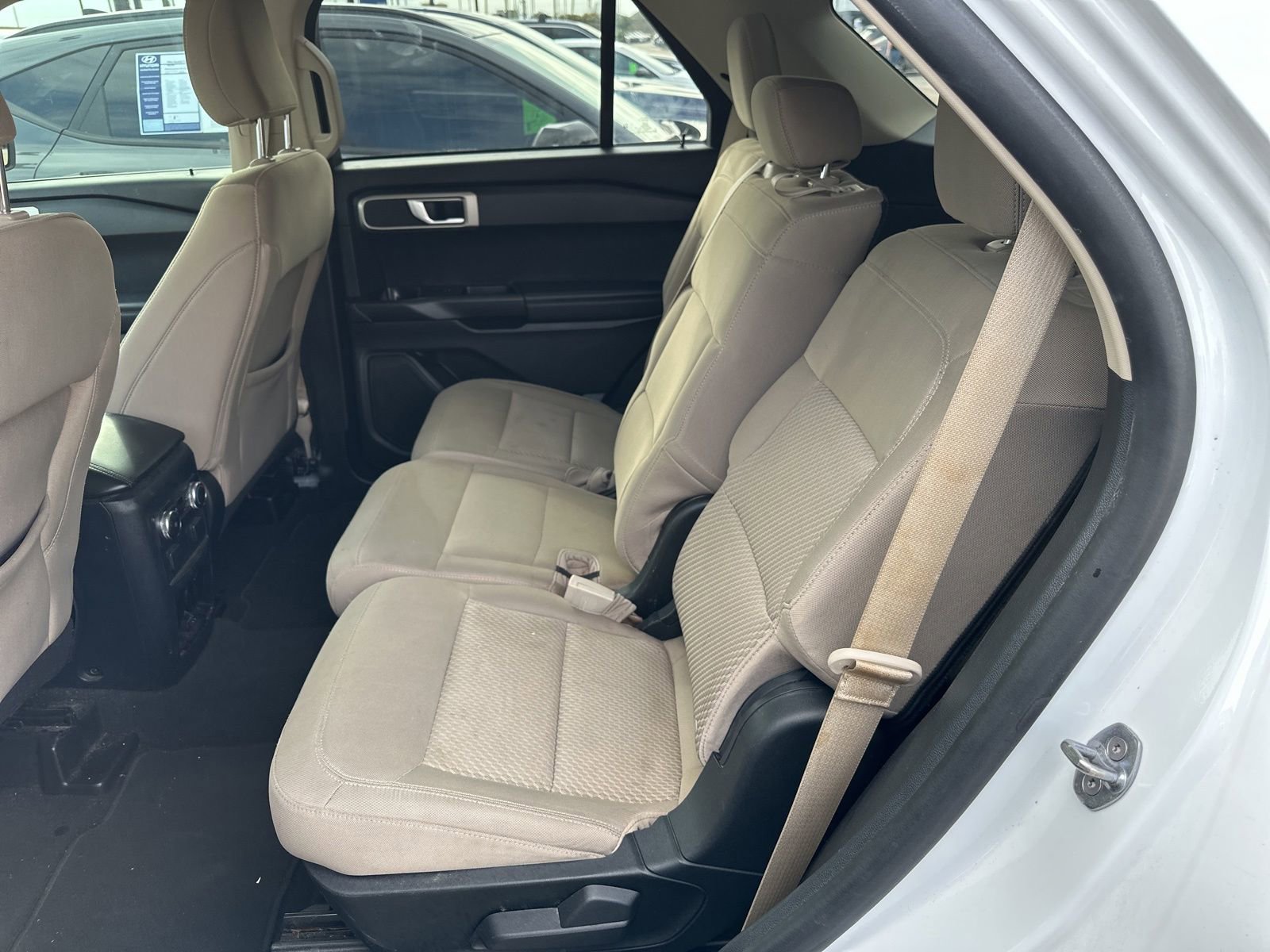 Used 2021 Ford Explorer 2WD image 12