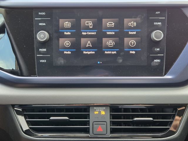 Used 2022 Volkswagen Taos SE image 18