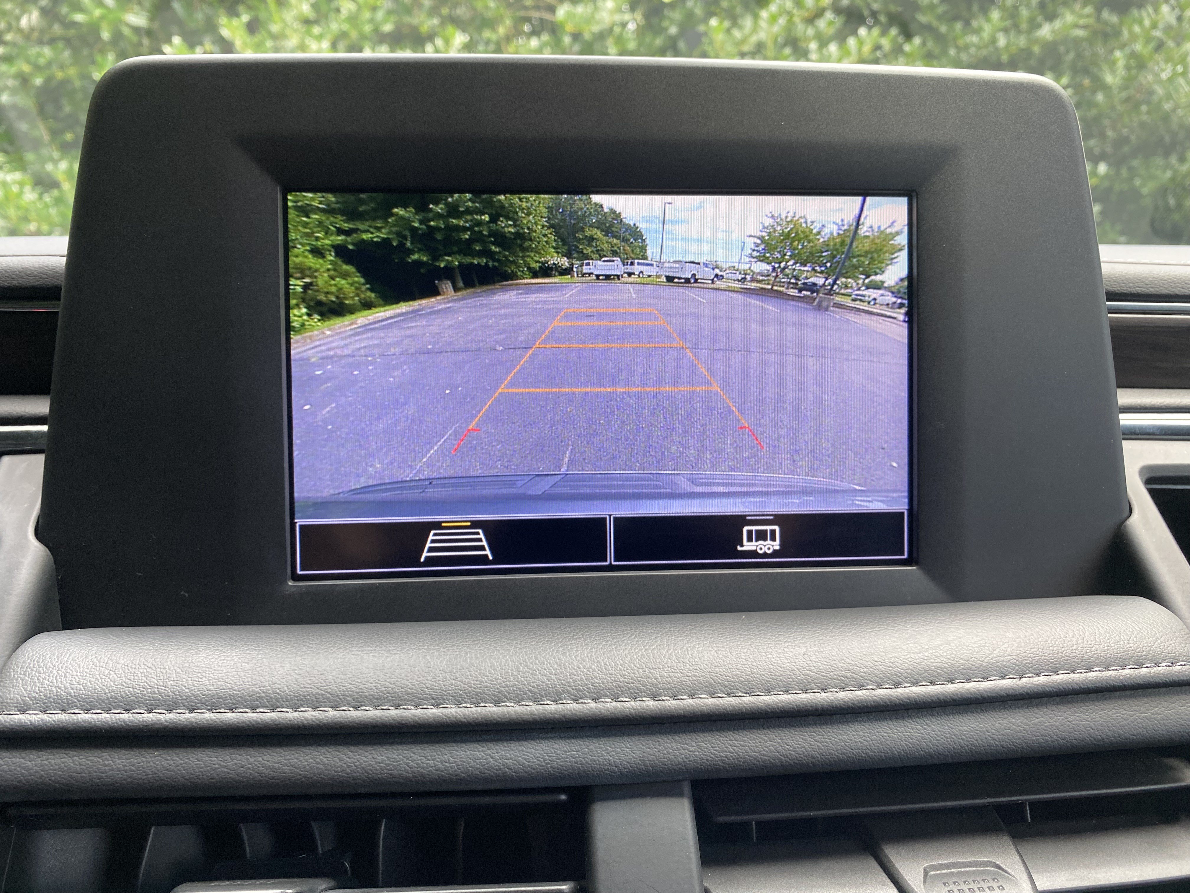 Used 2022 Chevrolet Tahoe LS RWD image 28