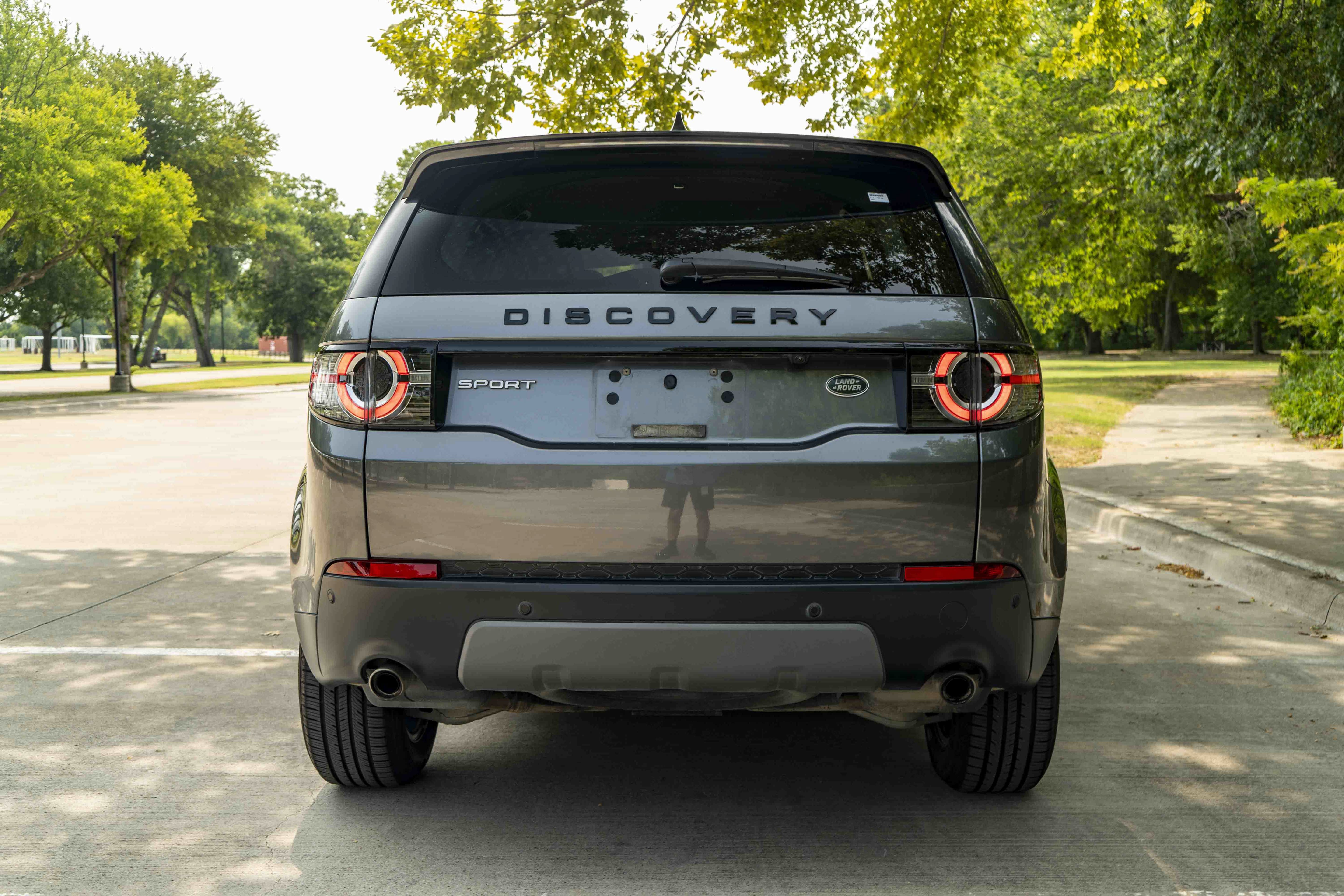 Used 2018 Land Rover Discovery Sport SE AWD/4WD image 8