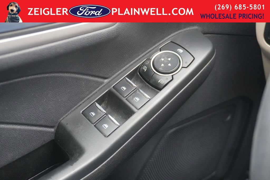Used 2021 Ford Escape SEL image 27