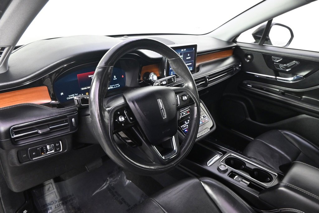 Used 2021 Lincoln Corsair Reserve w/ Equipment Group 201A image 11