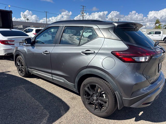 Used 2021 Nissan Kicks SR FWD image 9