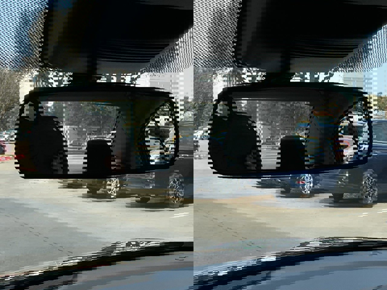 Used 2025 Nissan Sentra S image 29