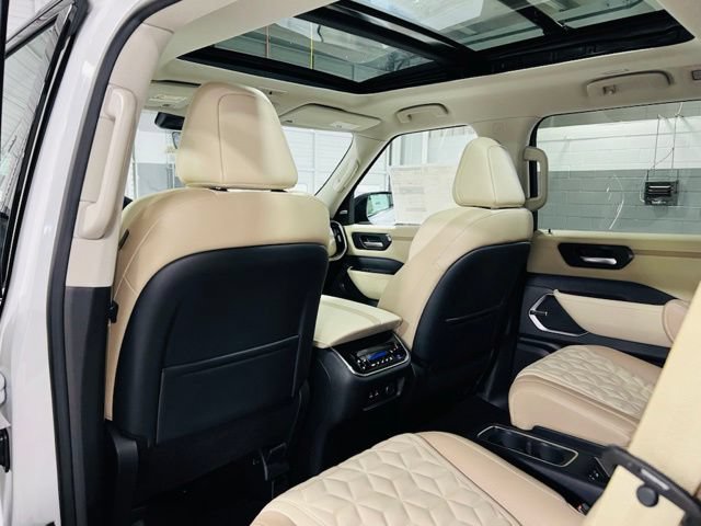 New 2026 Nissan Armada Platinum AWD/4WD image 28