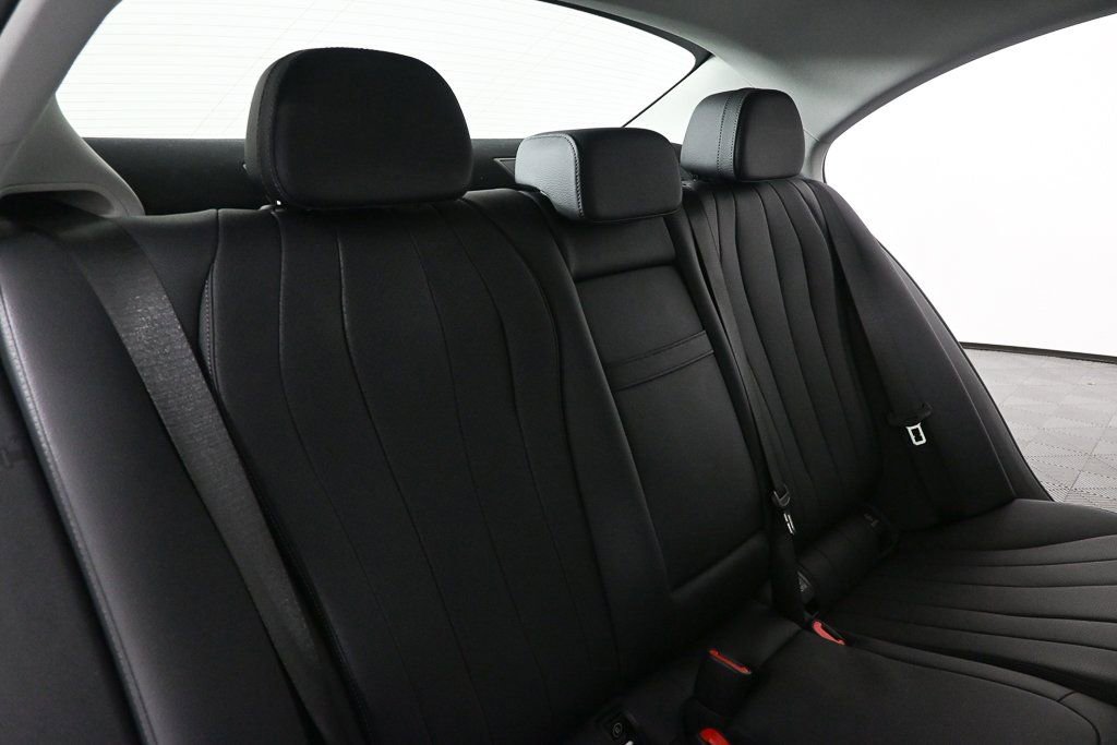 Certified 2025 Mercedes-Benz E 350 Sedan image 19