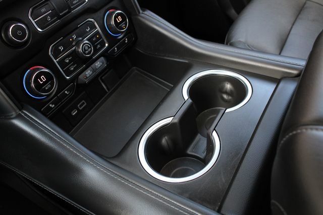 Used 2022 Chevrolet Tahoe Z71 w/ Off-Road Capability Package AWD/4WD image 17