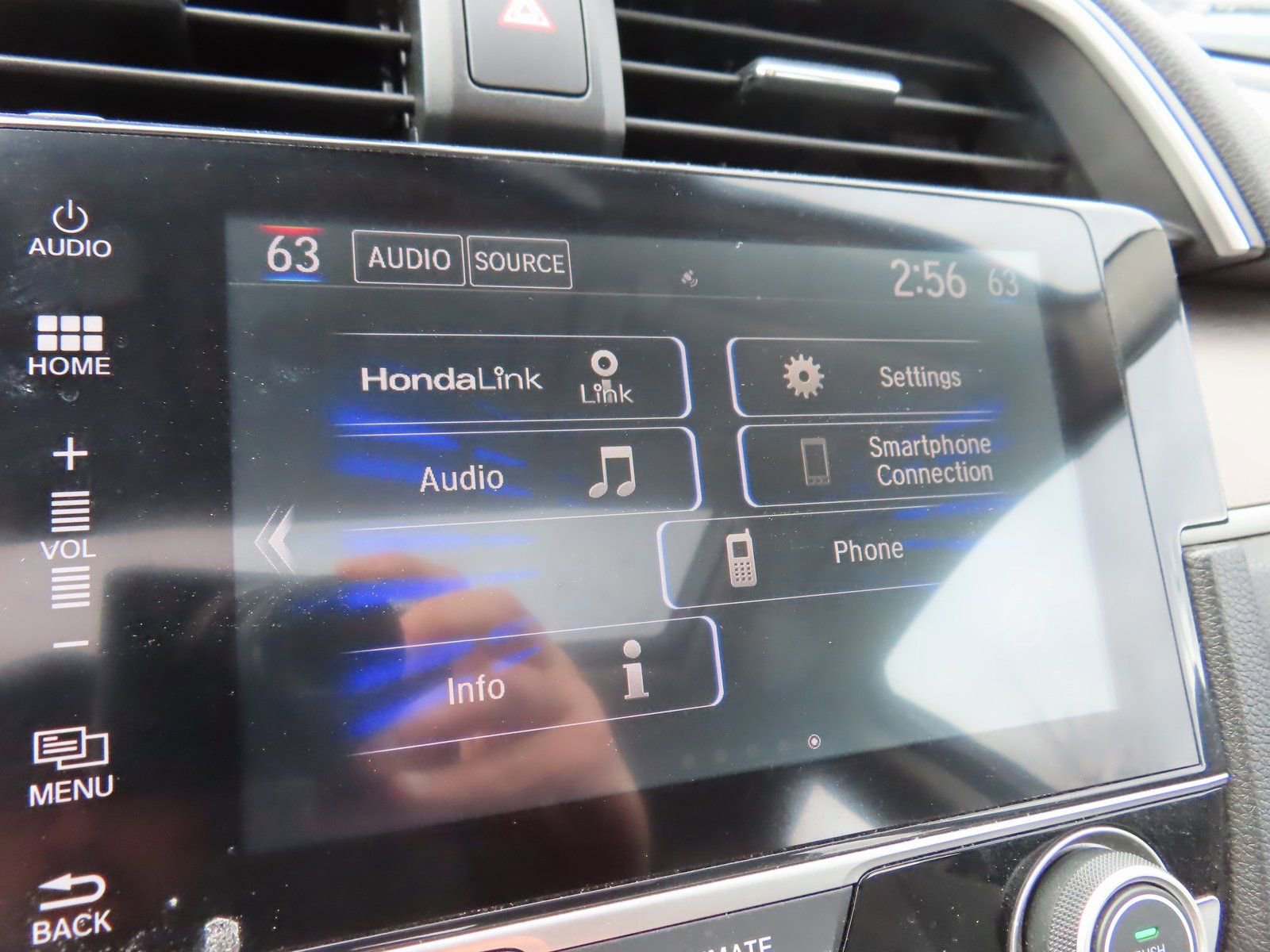 Used 2017 Honda Civic EX-T image 23