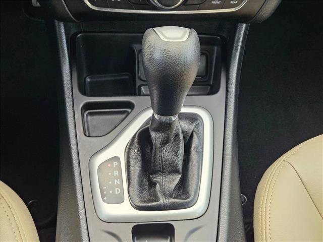 Used 2016 Jeep Cherokee Latitude w/ Safety/Convenience Group image 12