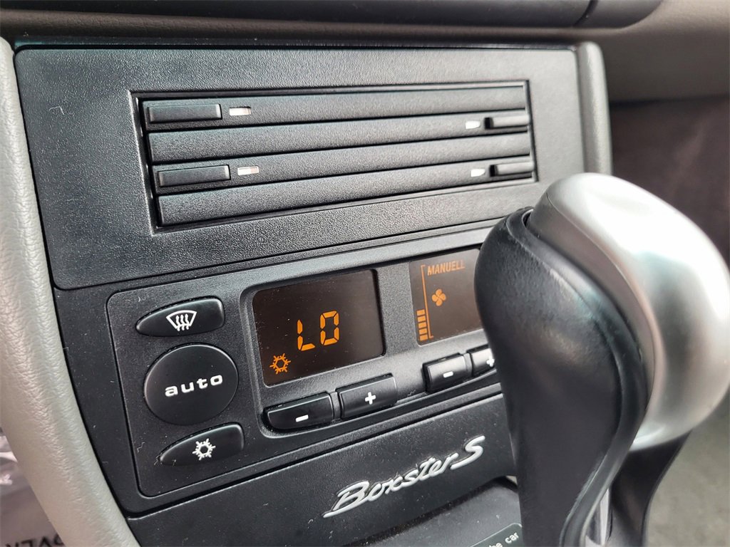 Used 2002 Porsche Boxster S image 24