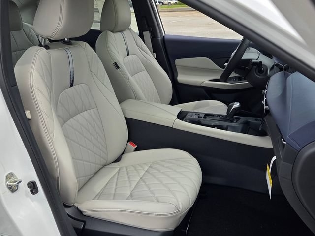 New 2026 Nissan Sentra SL w/ Floor Mat Package FWD image 17