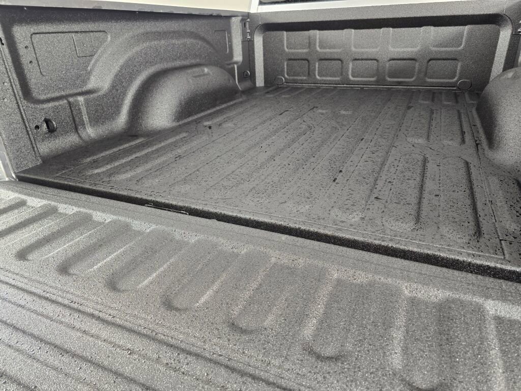 Used 2024 RAM 2500 Big Horn image 22