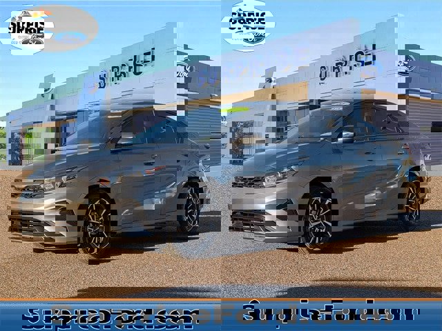 Used 2024 Kia Forte LXS w/ LXS Technology Package image 1