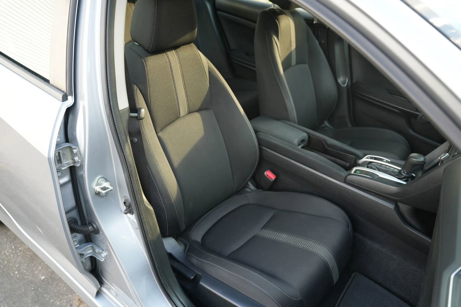 Used 2018 Honda Civic LX image 31