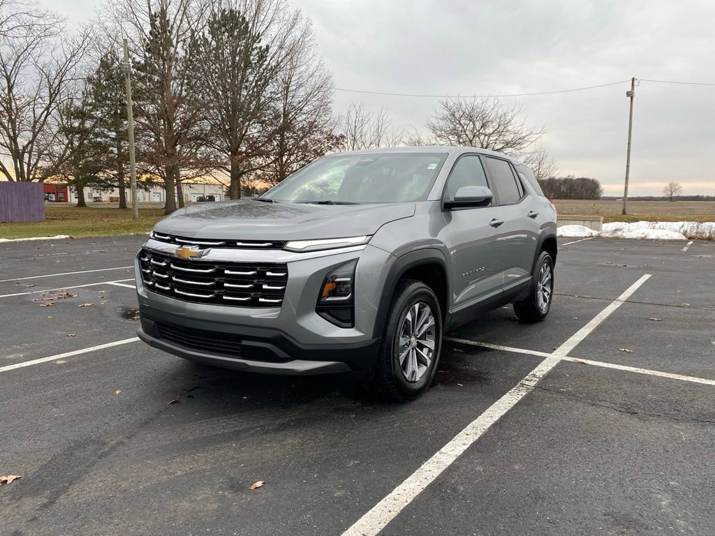 New 2026 Chevrolet Equinox LT w/ Convenience Package II image 3
