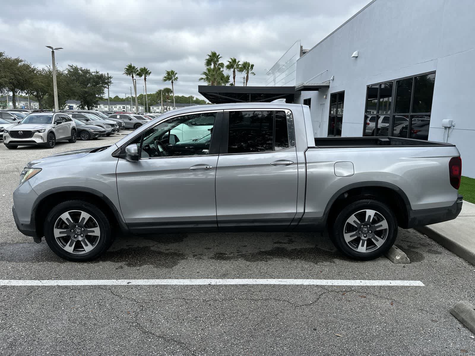 Used 2018 Honda Ridgeline RTL-T image 5