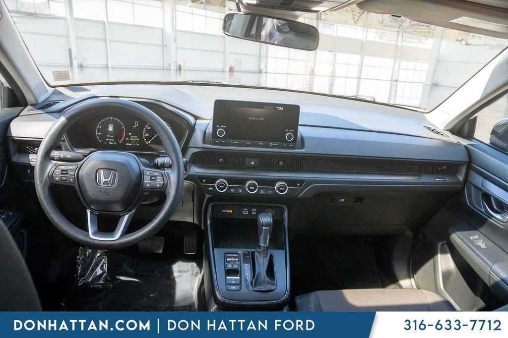 Used 2024 Honda CR-V EX image 3
