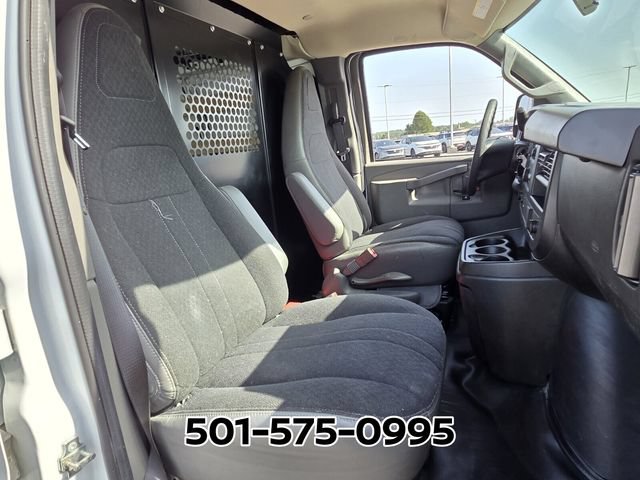 Used 2024 GMC Savana 2500 w/ Driver Convenience Package RWD image 20