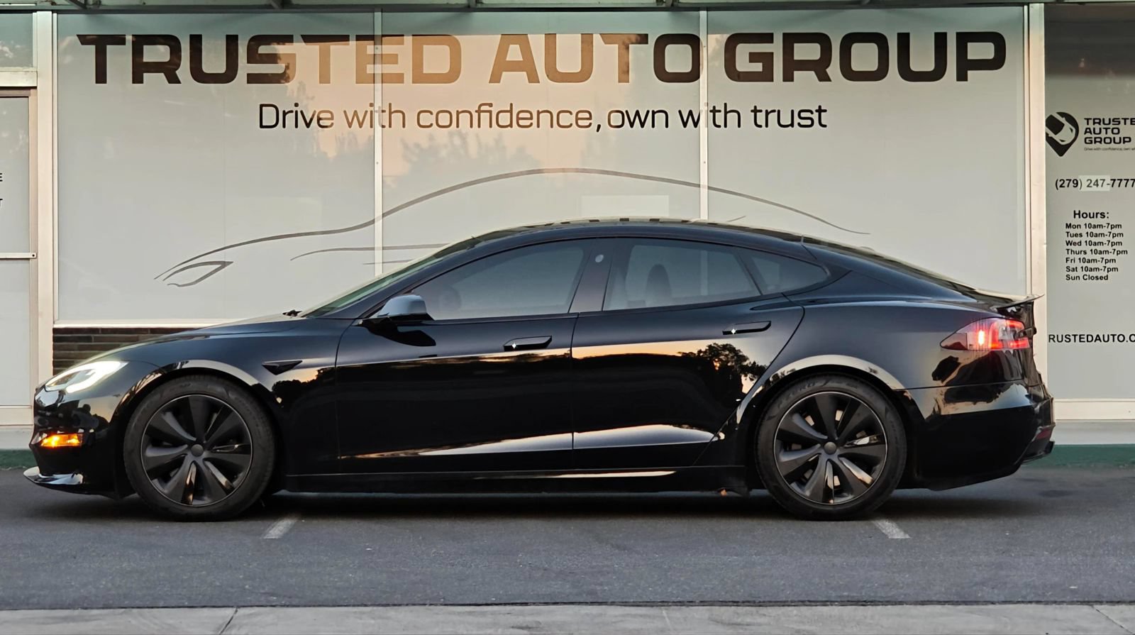 Used 2021 Tesla Model S Long Range AWD/4WD image 5