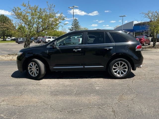 Used 2013 Lincoln MKX FWD image 5