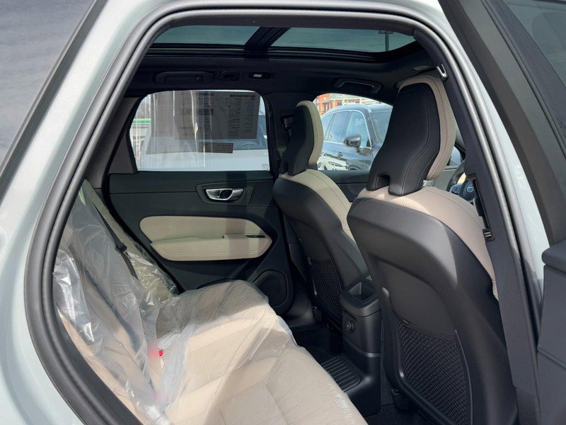New 2026 Volvo XC60 T8 Plus w/ Protection Package Premier image 5