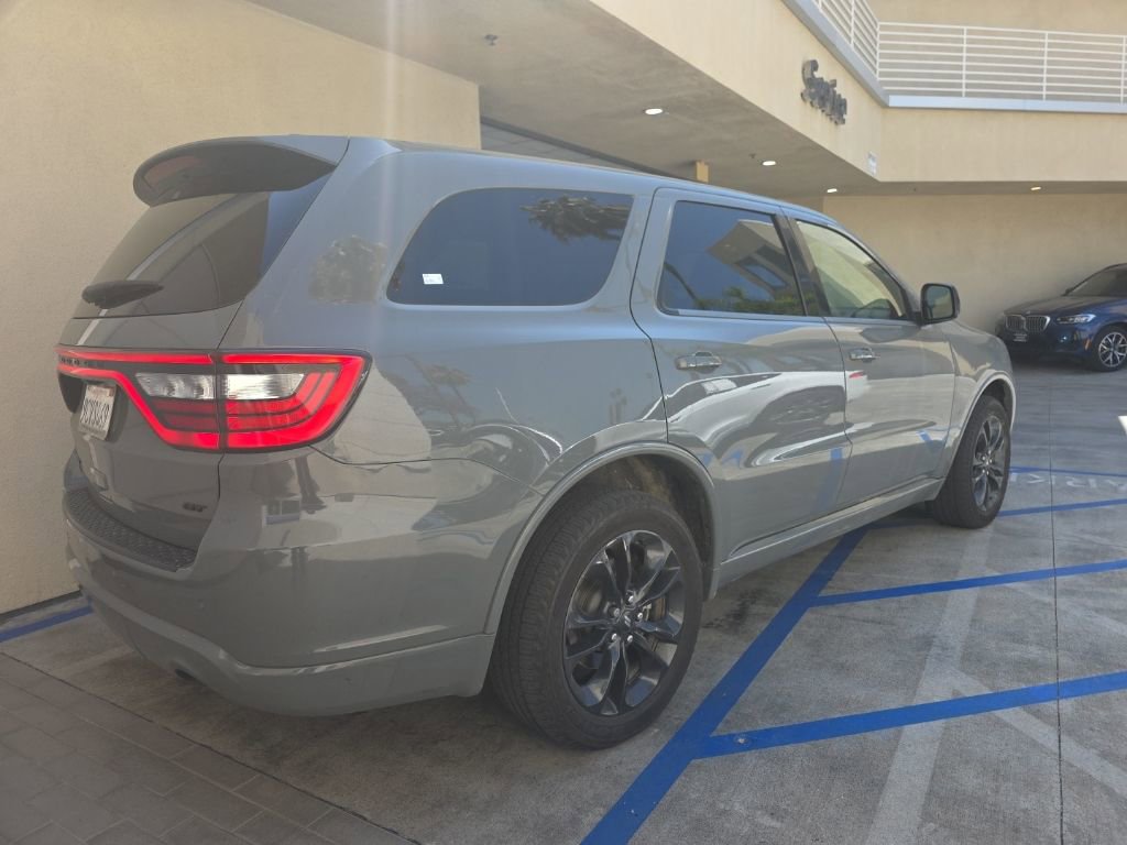 Used 2022 Dodge Durango GT w/ Blacktop Package AWD/4WD image 3