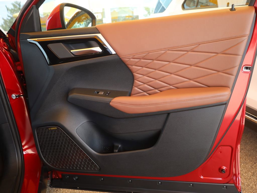 New 2025 Mitsubishi Outlander SEL image 17