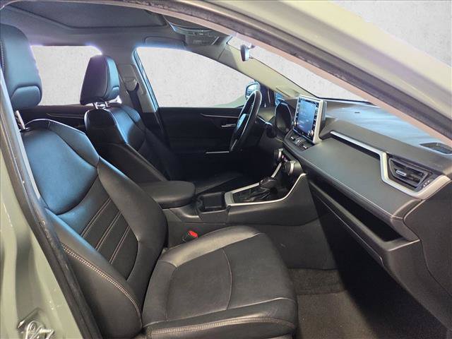 Used 2022 Toyota RAV4 XLE Premium FWD image 19