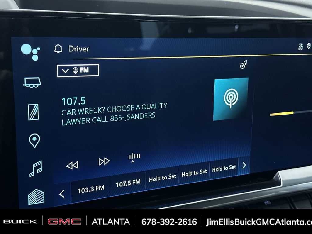Used 2025 Chevrolet Silverado 1500 LT image 14