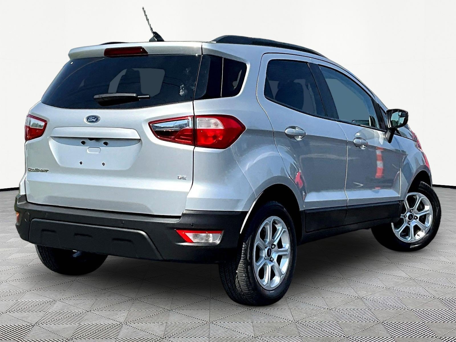 Used 2021 Ford EcoSport SE FWD image 6