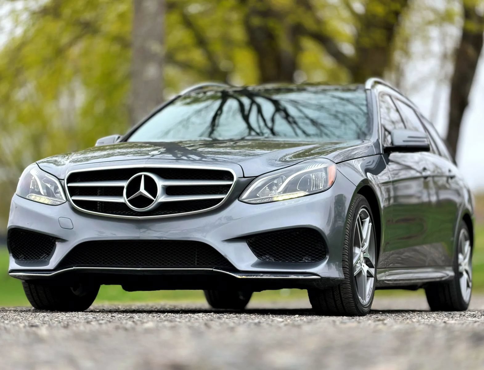 Used 2016 Mercedes-Benz E 350 4MATIC Wagon image 25