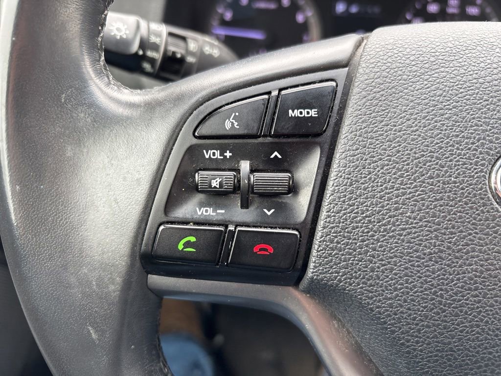 Used 2017 Hyundai Tucson Sport w/ Cargo Package image 19