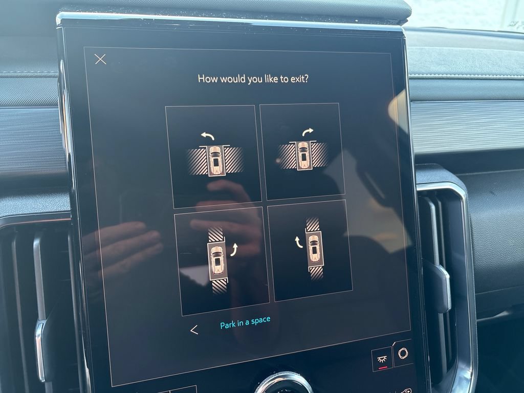 New 2026 GMC Acadia AT4 w/ Super Cruise Package AWD/4WD image 38