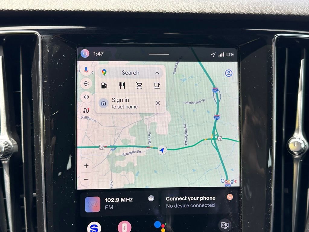 Used 2024 Volvo S60 B5 Plus image 6