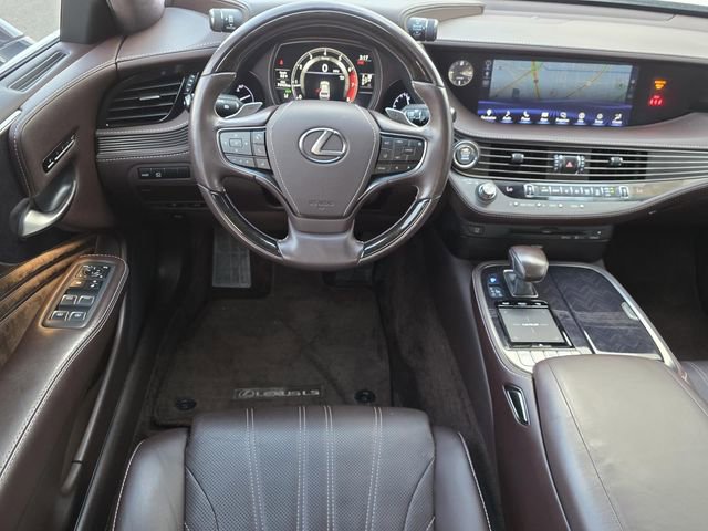 Used 2019 Lexus LS 500 w/ Luxury Package image 13