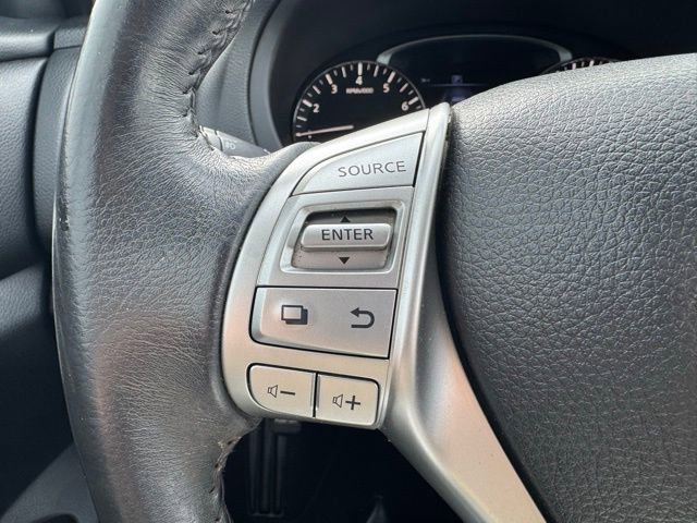 Used 2017 Nissan Altima 2.5 SV image 16