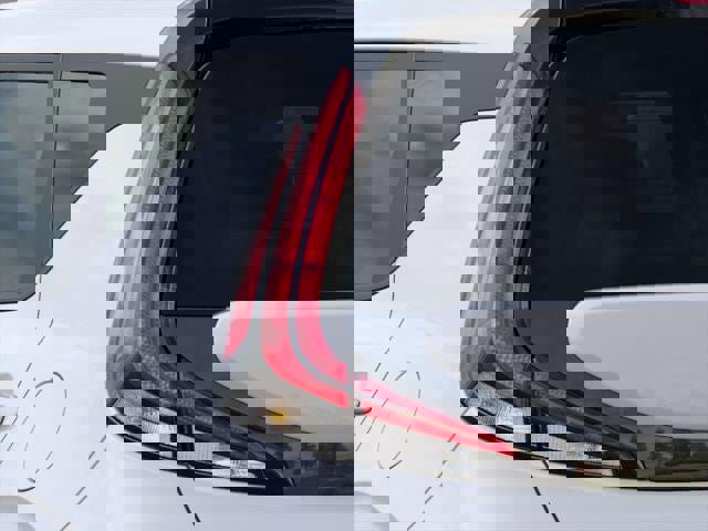 Used 2025 Kia Soul LX w/ LX Technology Package image 11