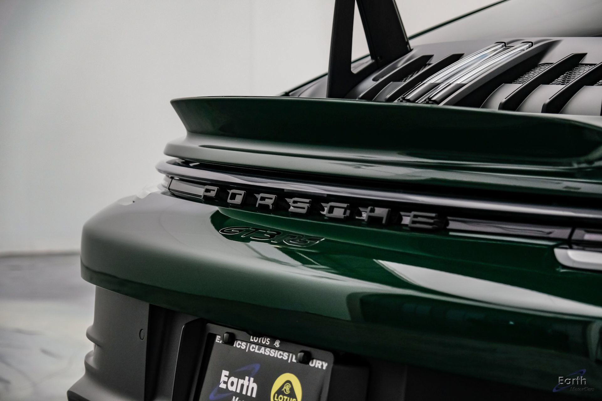 Used 2025 Porsche 911 GT3 RS RWD image 19