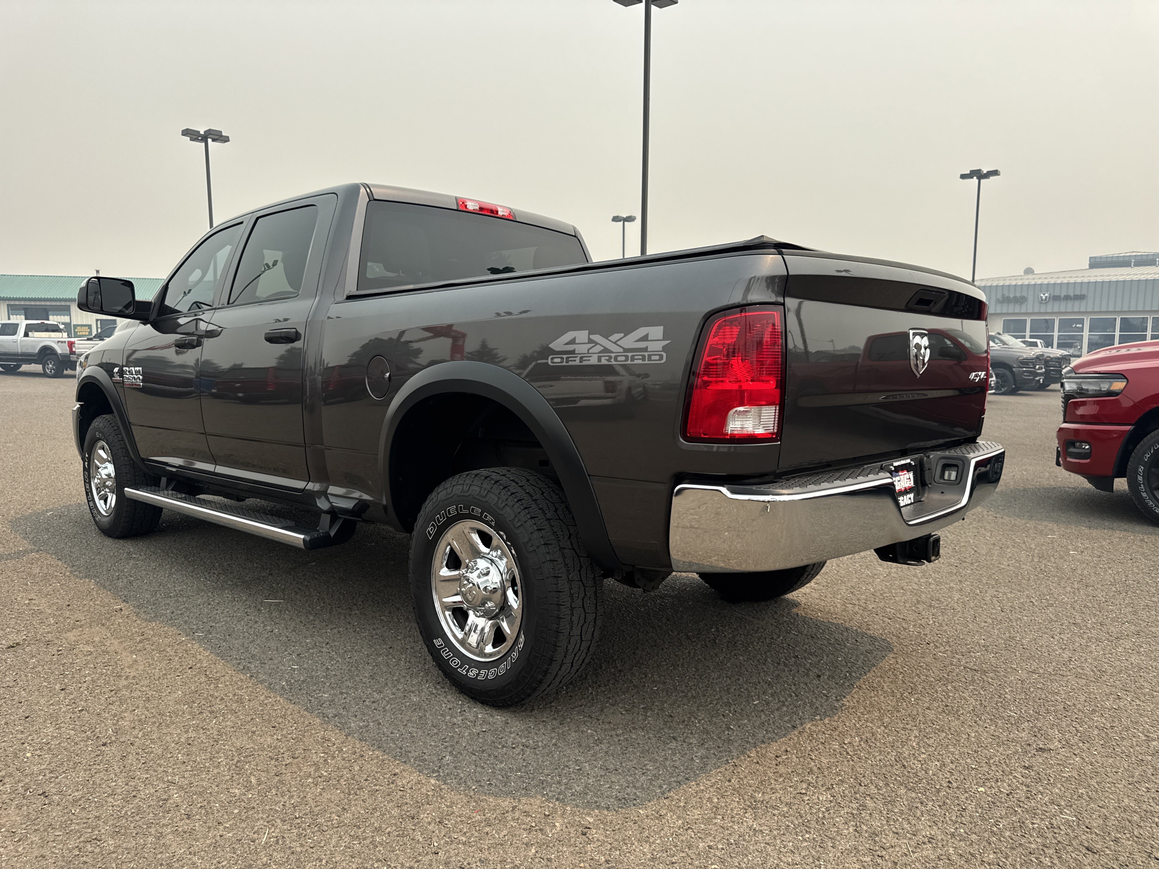 Used 2017 RAM 2500 Tradesman w/ Chrome Appearance Group AWD/4WD image 7