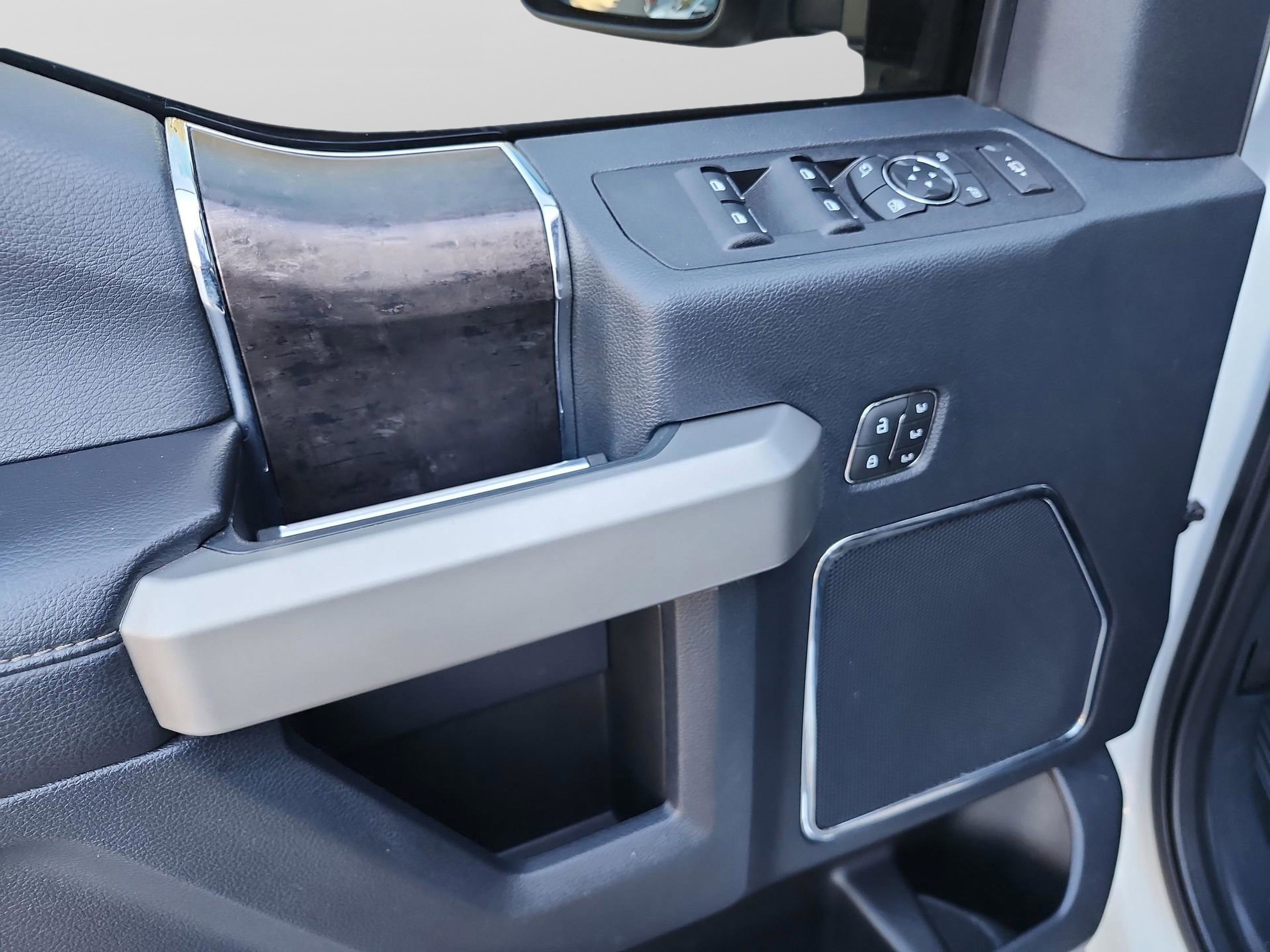 Used 2022 Ford F450 Lariat w/ Lariat Ultimate Package image 28