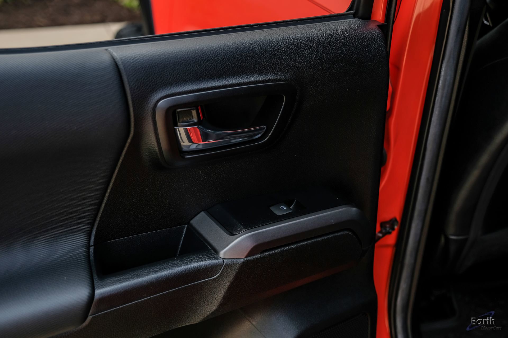 Used 2023 Toyota Tacoma TRD Pro AWD/4WD image 93