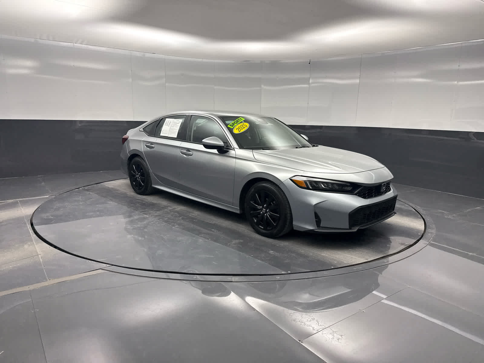 Used 2025 Honda Civic LX image 4