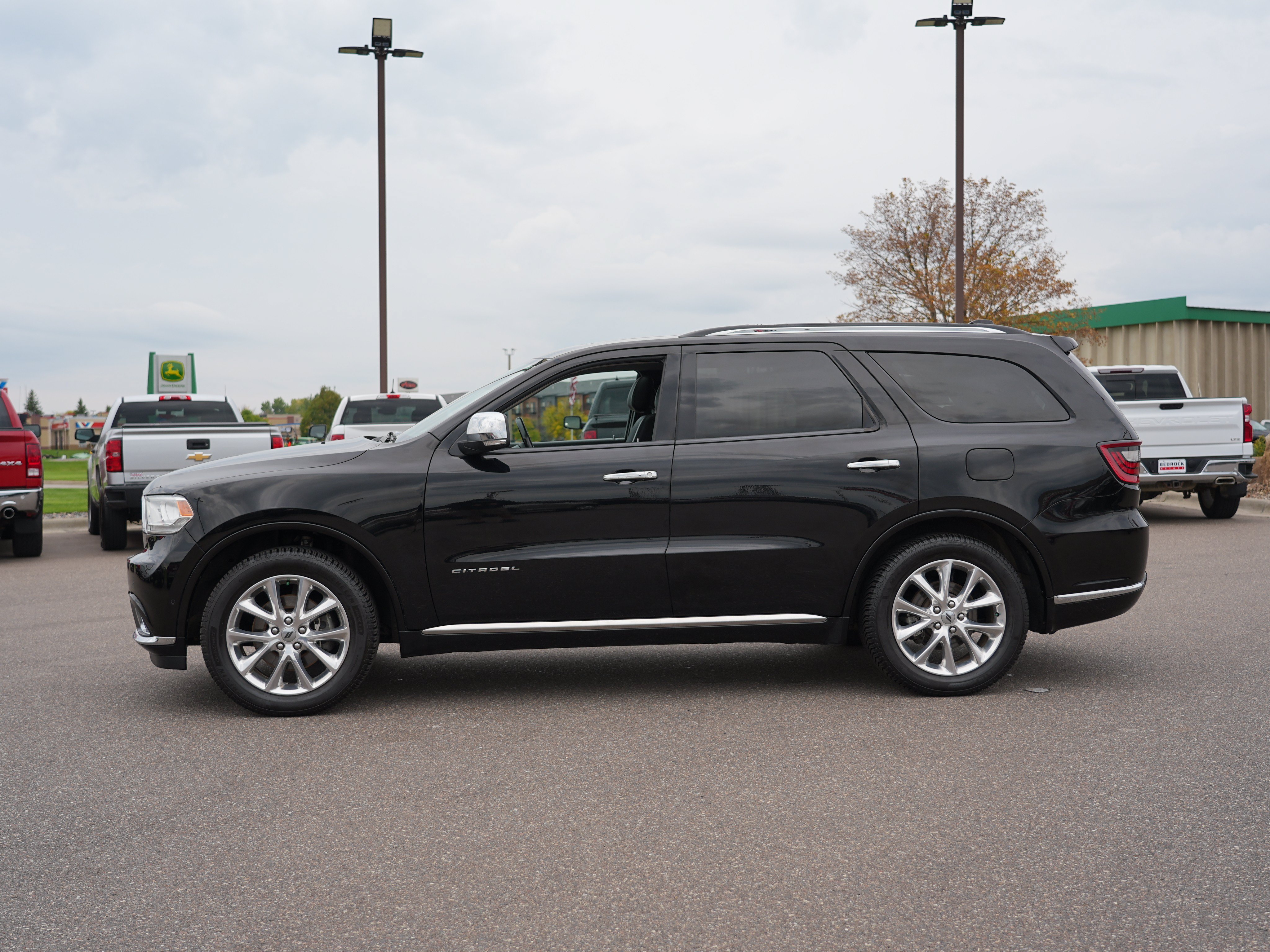 Used 2020 Dodge Durango Citadel w/ Technology Group AWD/4WD image 6