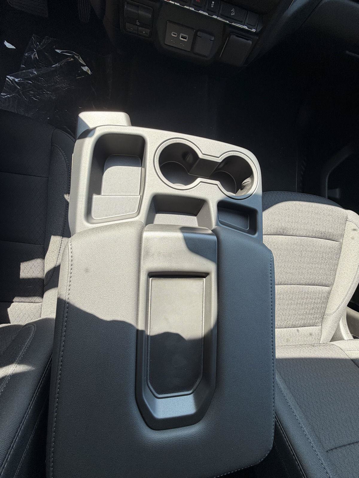 New 2026 Chevrolet Silverado 2500 Custom w/ Custom Value Package AWD/4WD image 18